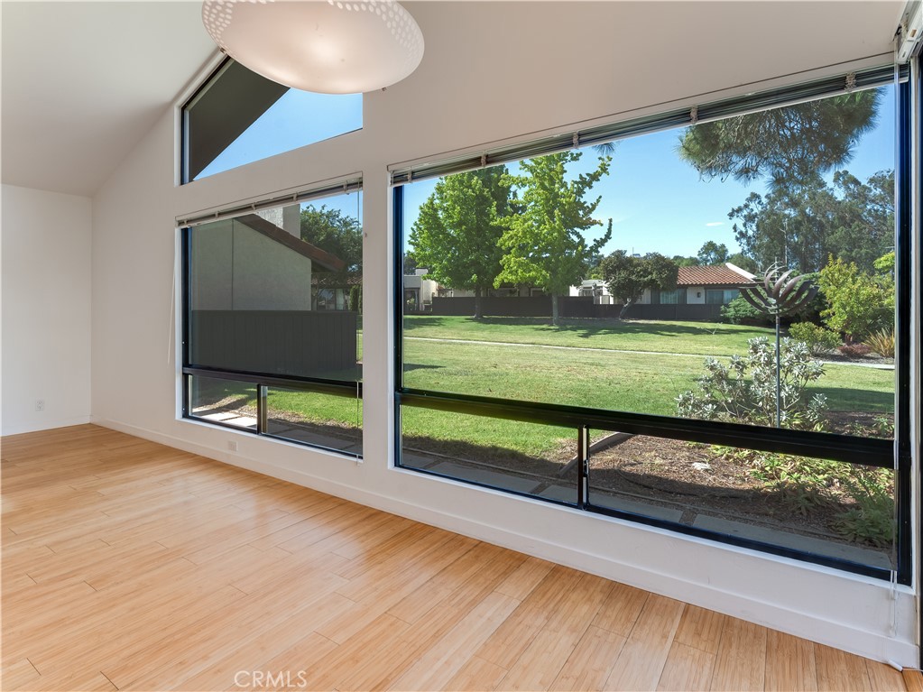 21 Vista Lane