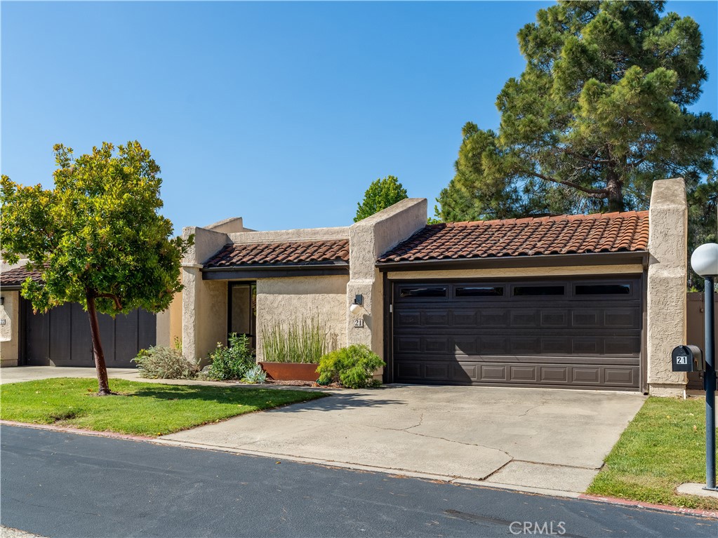 21 Vista Lane