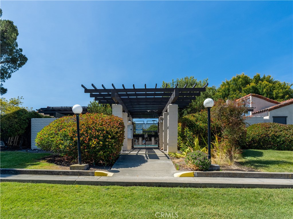 21 Vista Lane