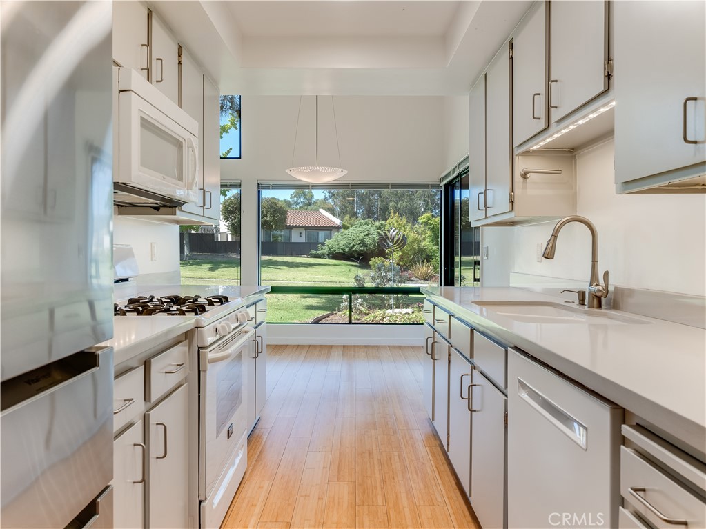 21 Vista Lane