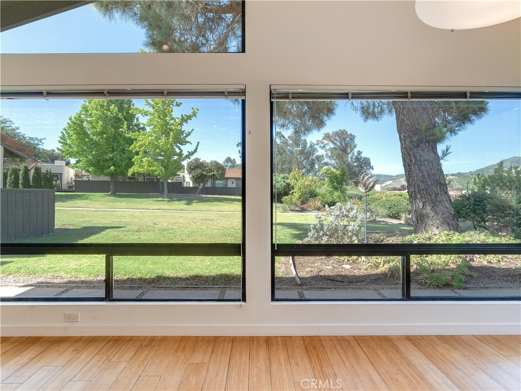 21 Vista Lane