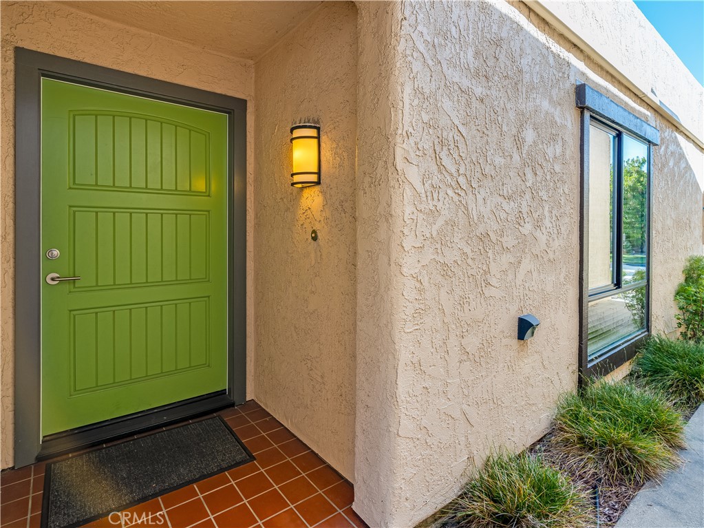 21 Vista Lane