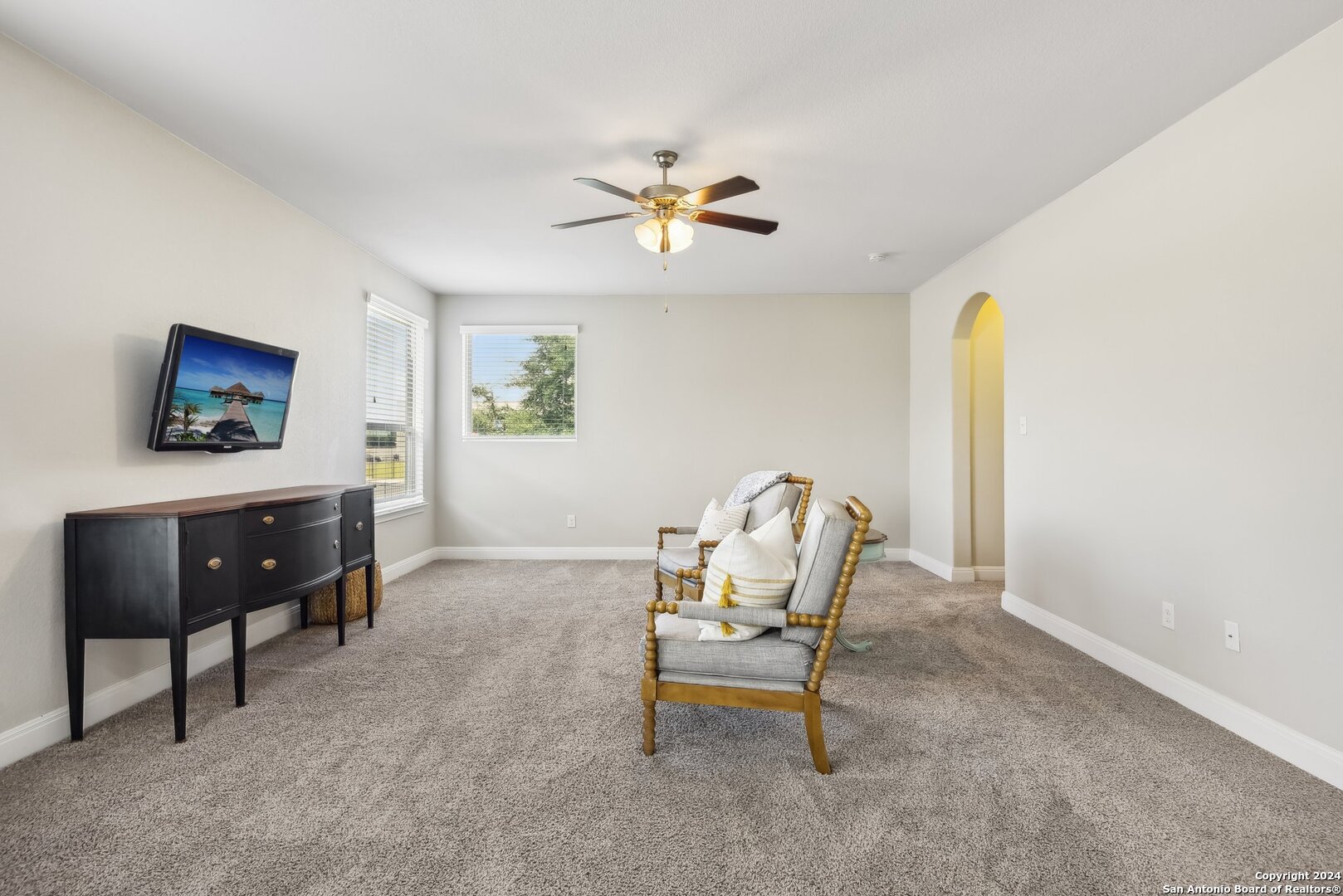 2809 ASHWOOD