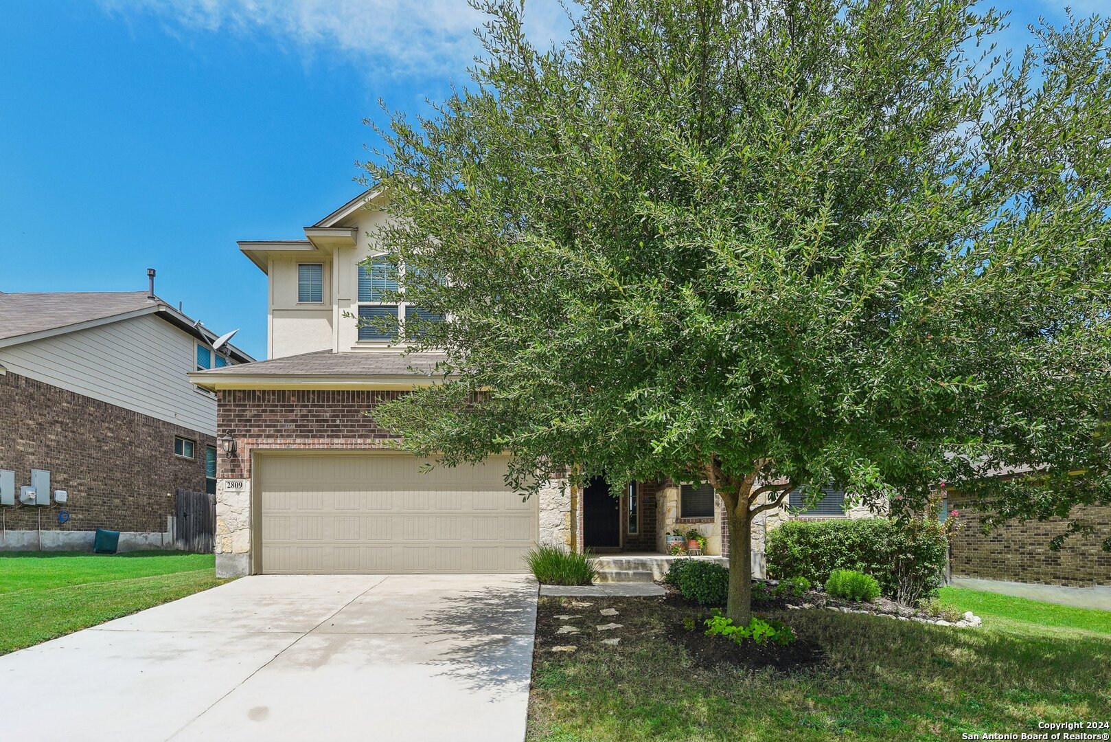2809 ASHWOOD