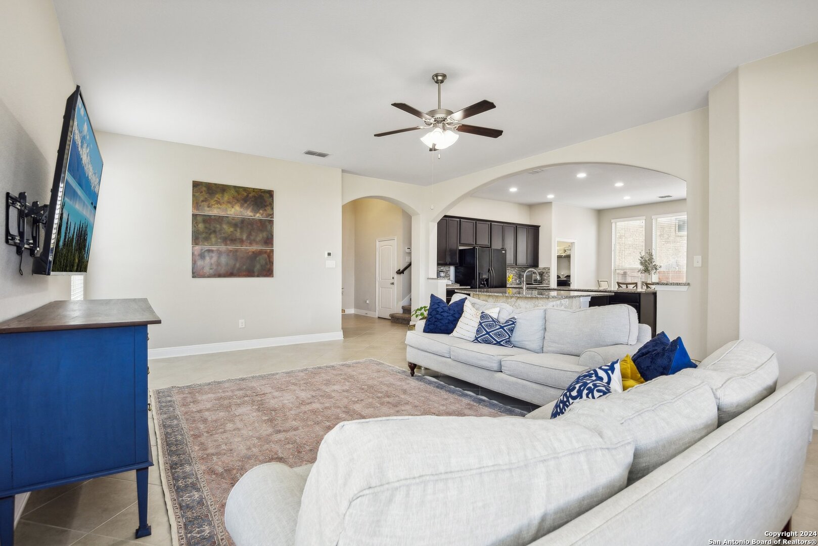 2809 ASHWOOD