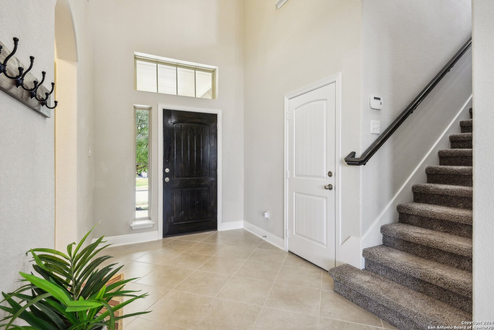2809 ASHWOOD