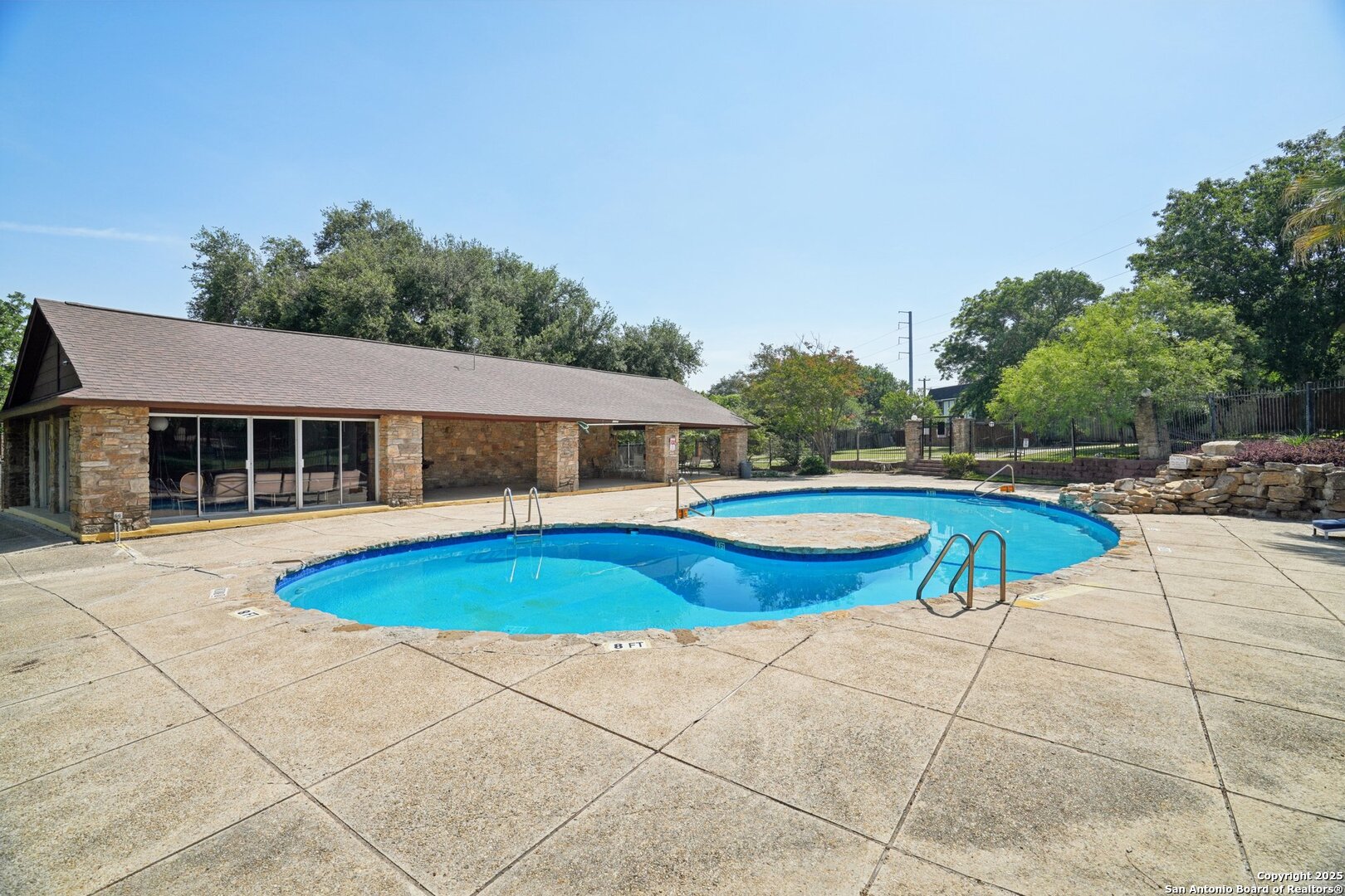 4919 Arbor Ridge