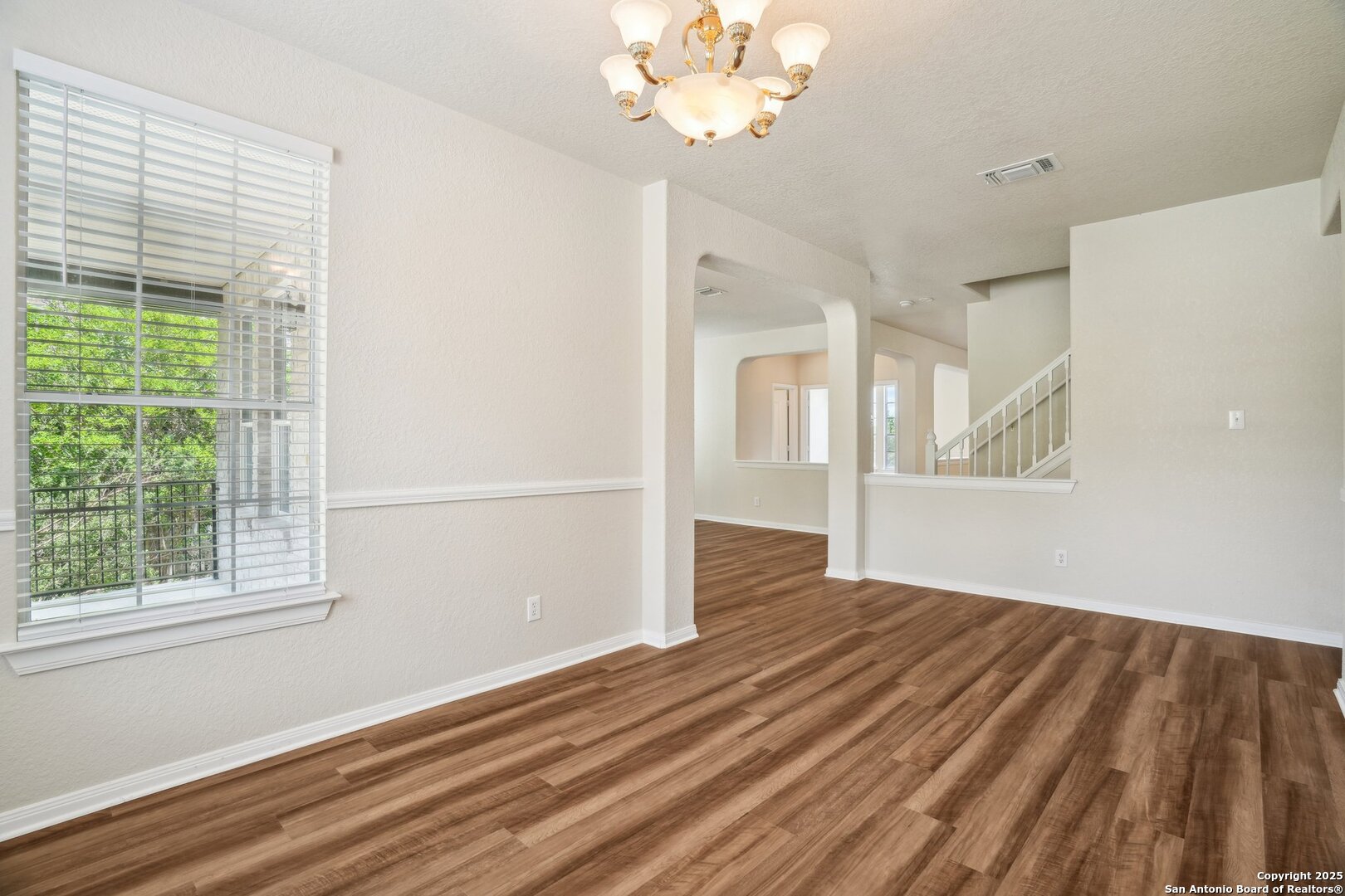 530 MESA LOOP