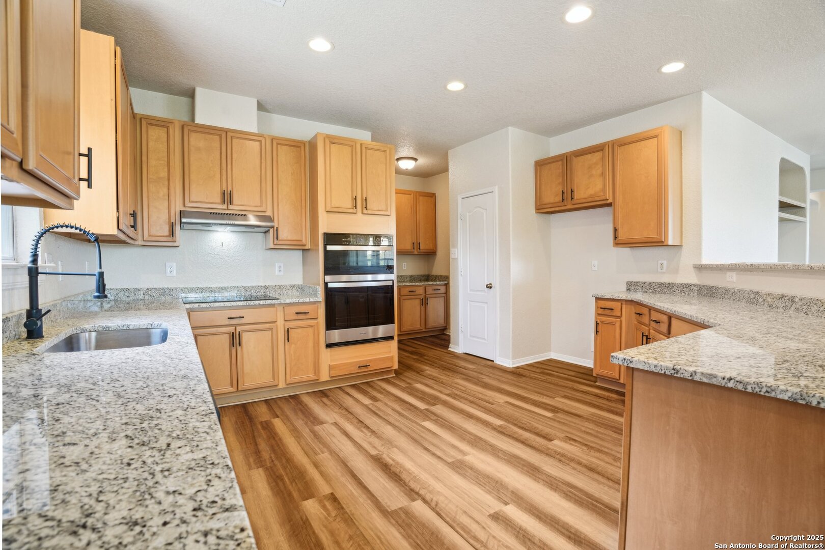 530 MESA LOOP