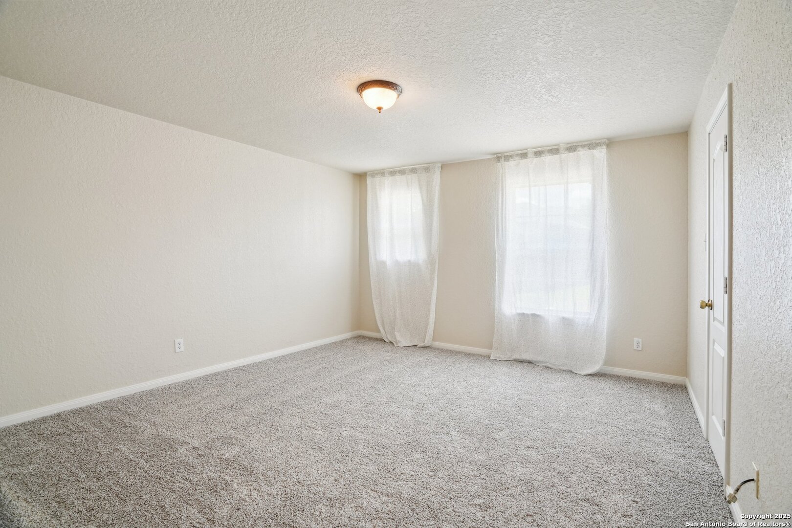 530 MESA LOOP