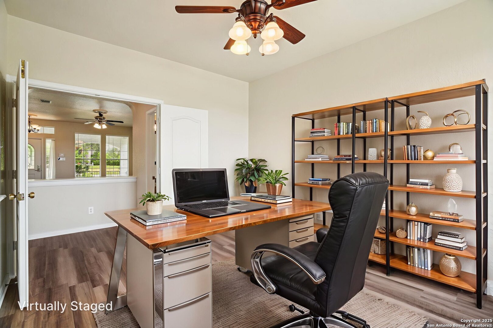 530 MESA LOOP