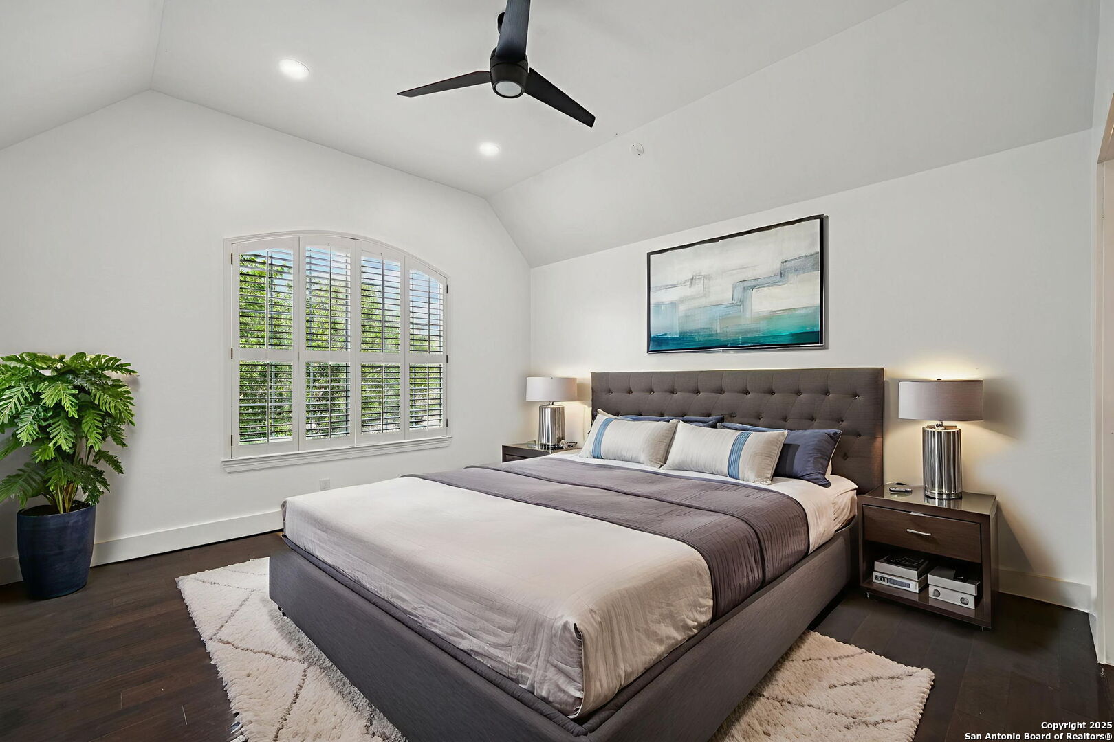 24410 Middle Fork