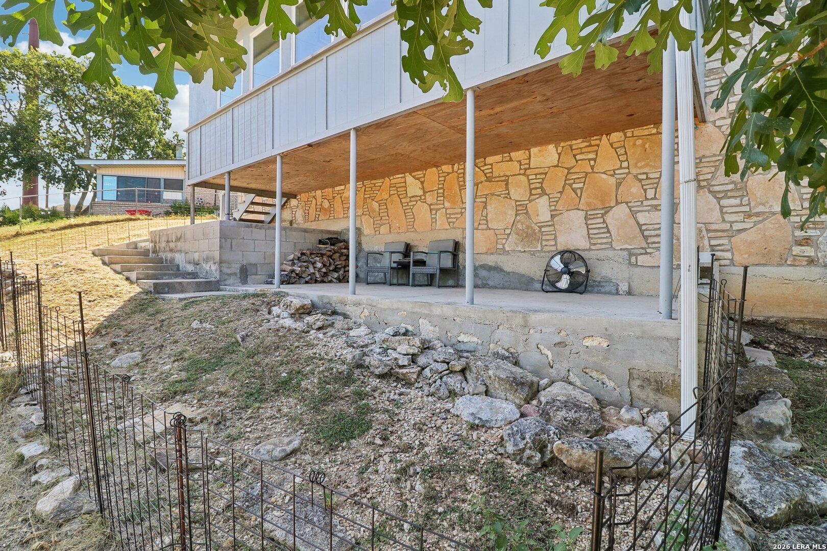 115 W Village