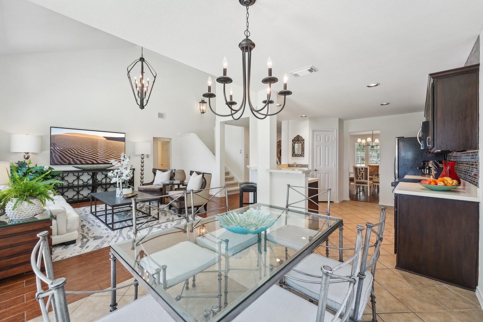 111 Hiver Circle CIR