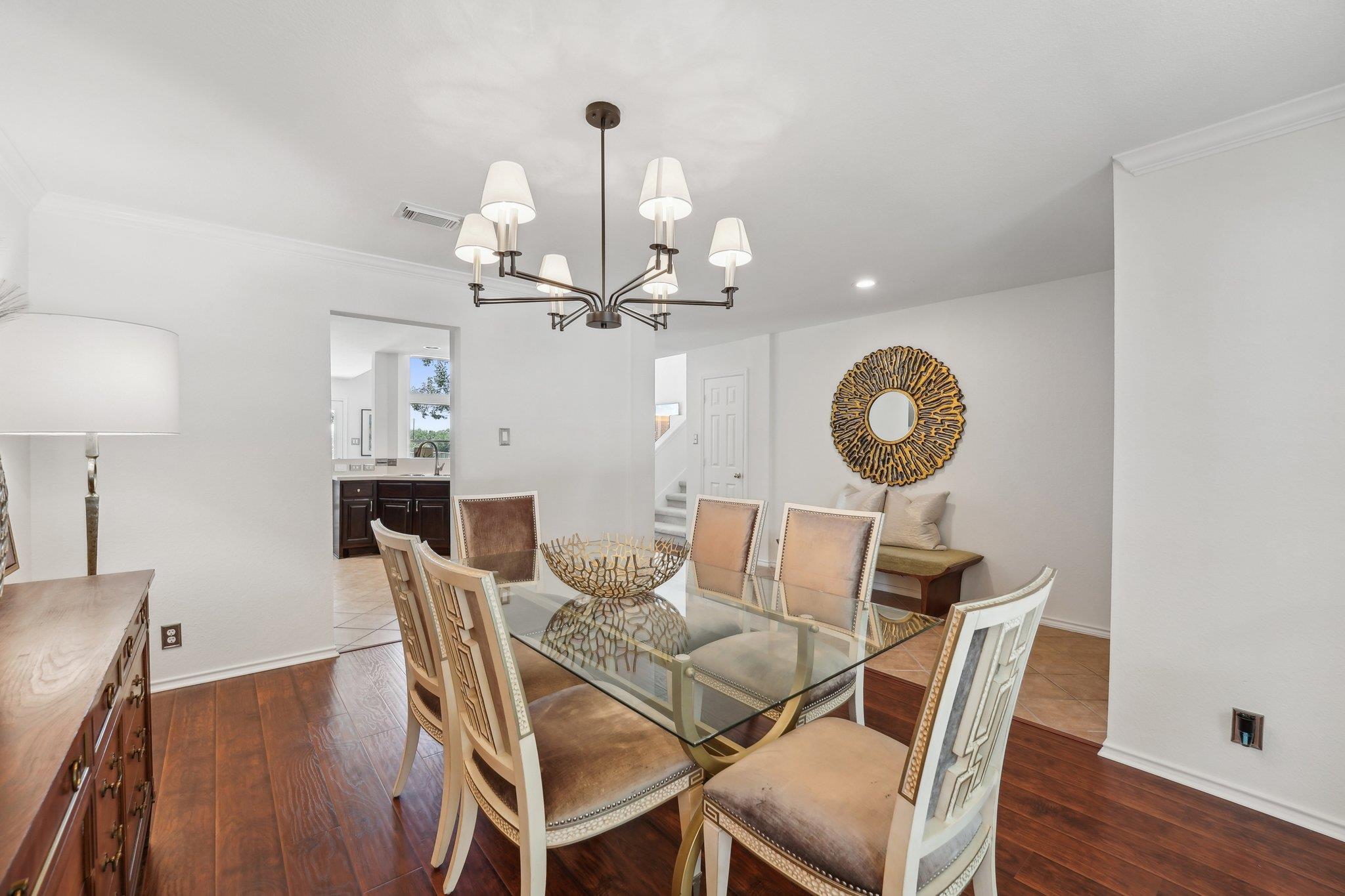 111 Hiver Circle CIR