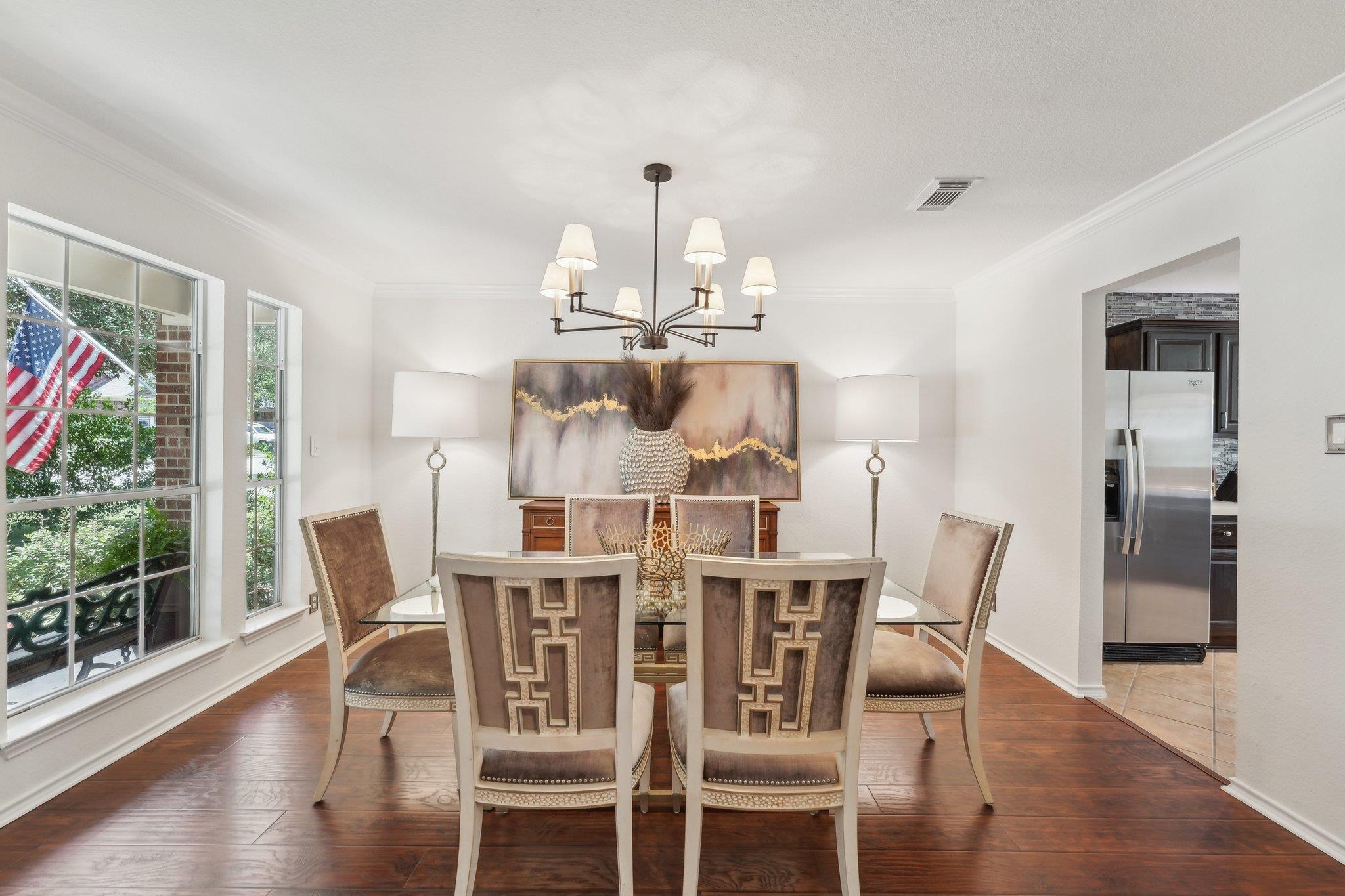 111 Hiver Circle CIR