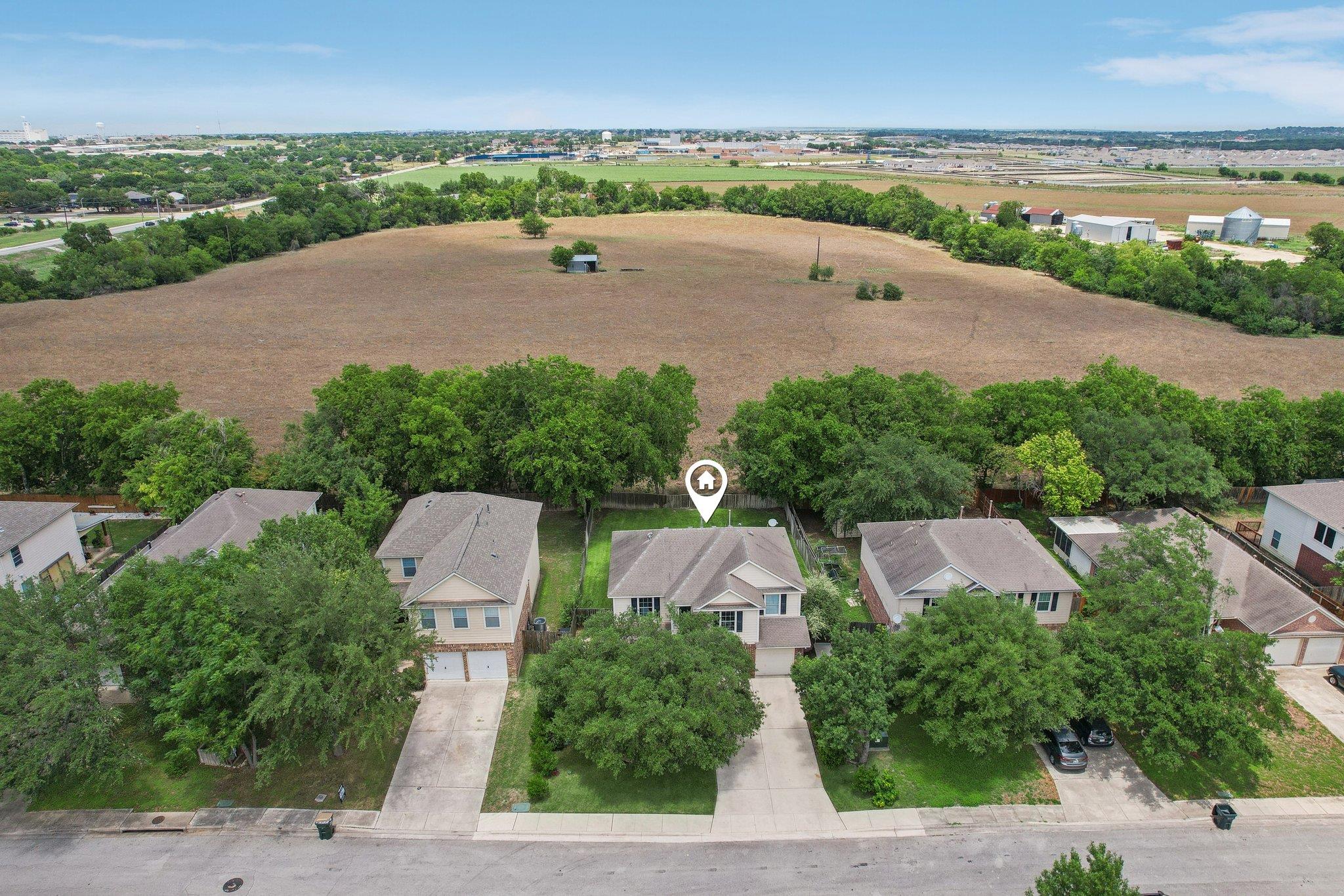 111 Hiver Circle CIR