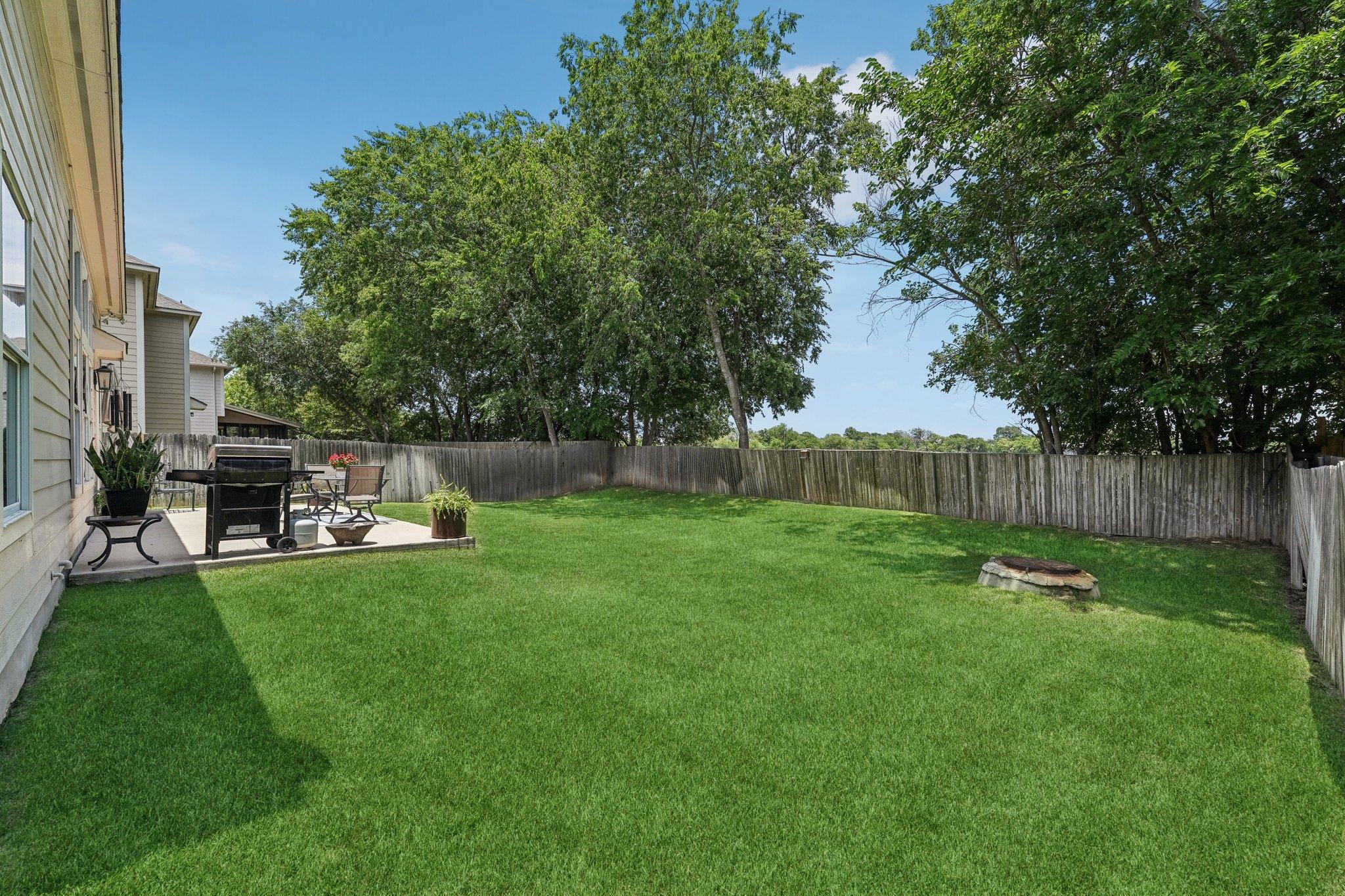 111 Hiver Circle CIR