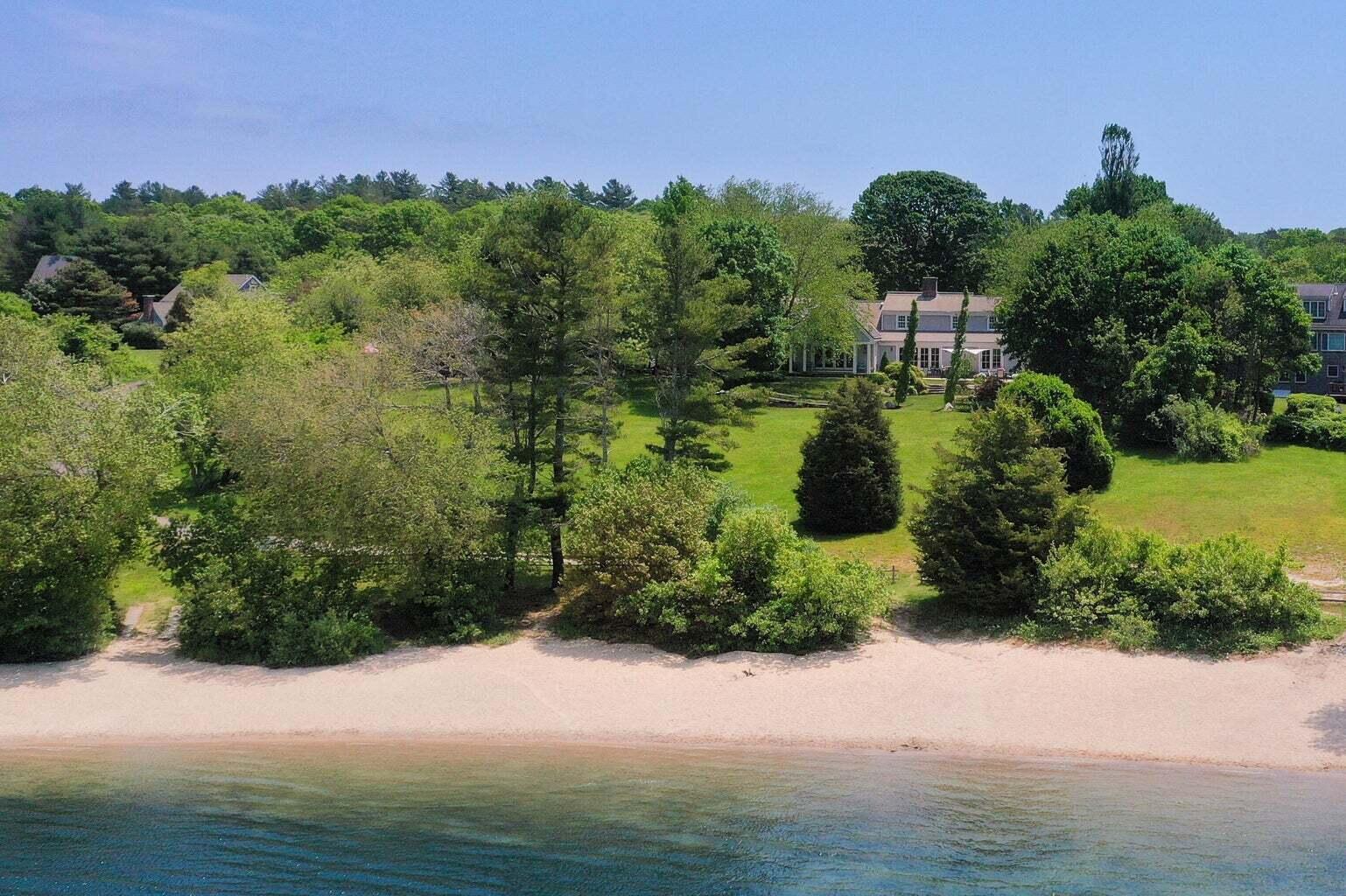 75 Great Hill Road