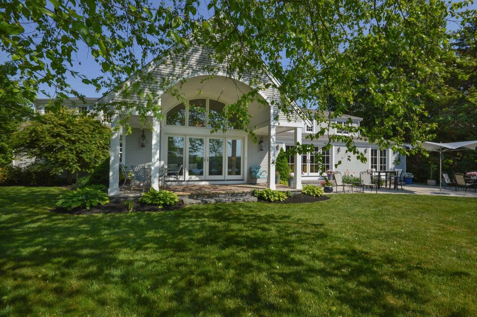 75 Great Hill Road