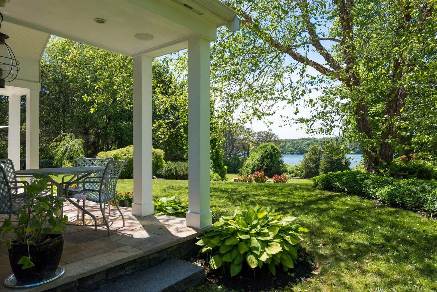 75 Great Hill Road