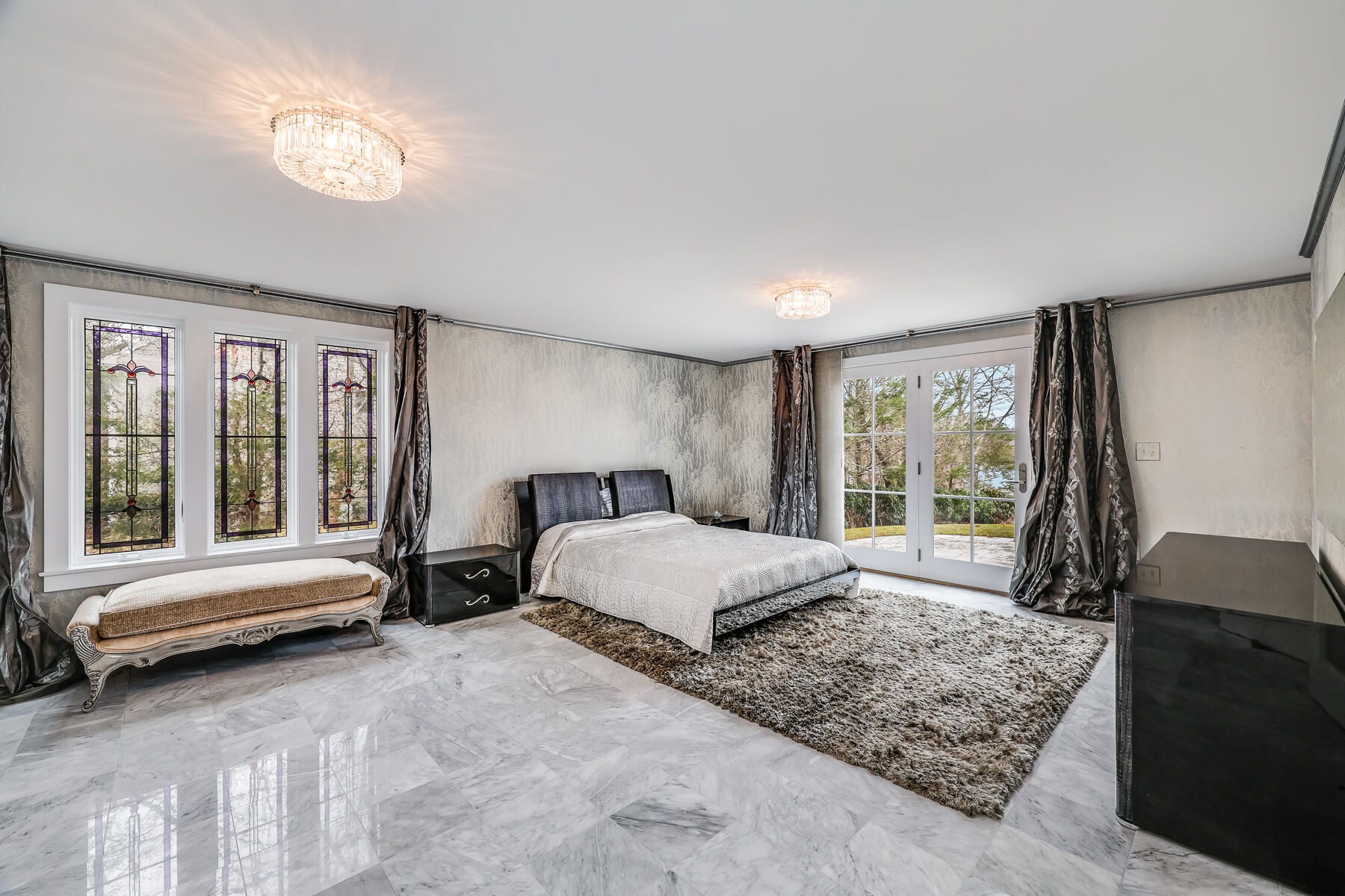 75 Great Hill Road