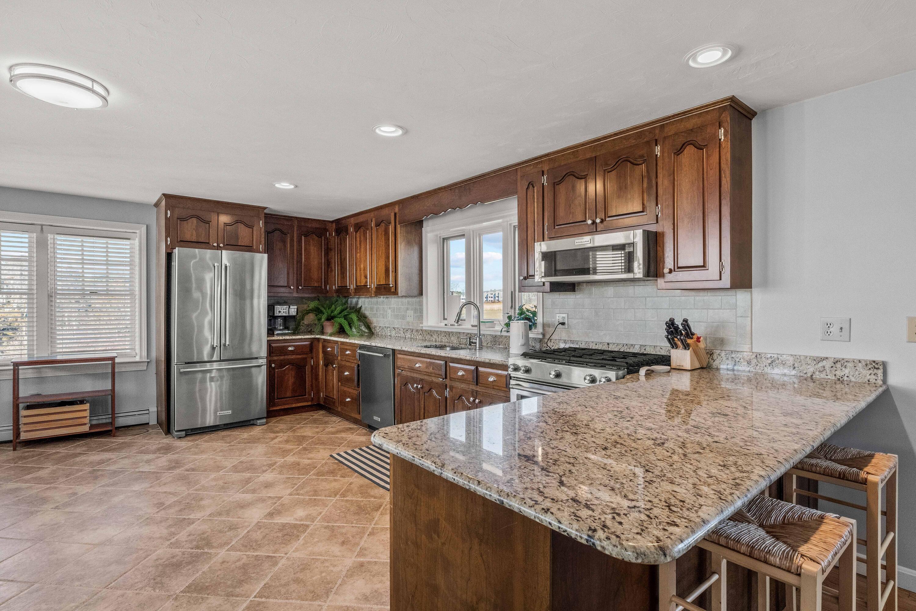 356 Lower County Road