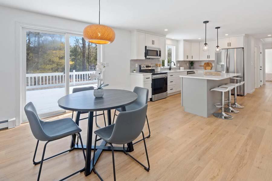 124 Mashpee Neck Road