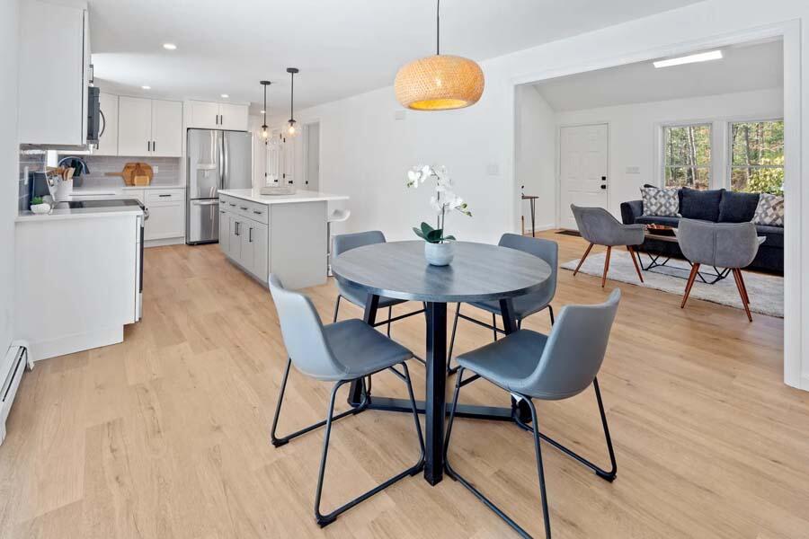 124 Mashpee Neck Road