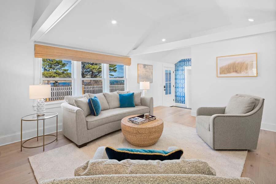 875 Orleans Road