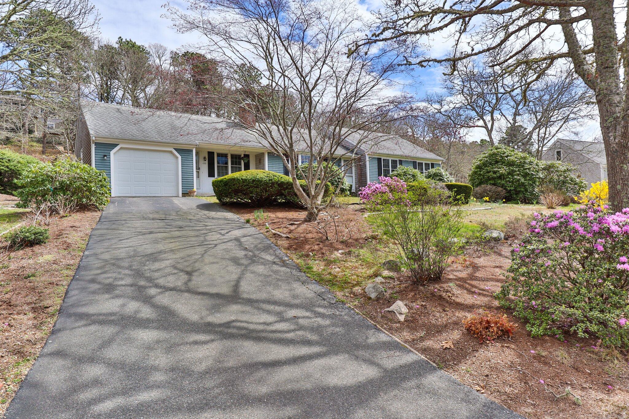 122 North Pond Drive