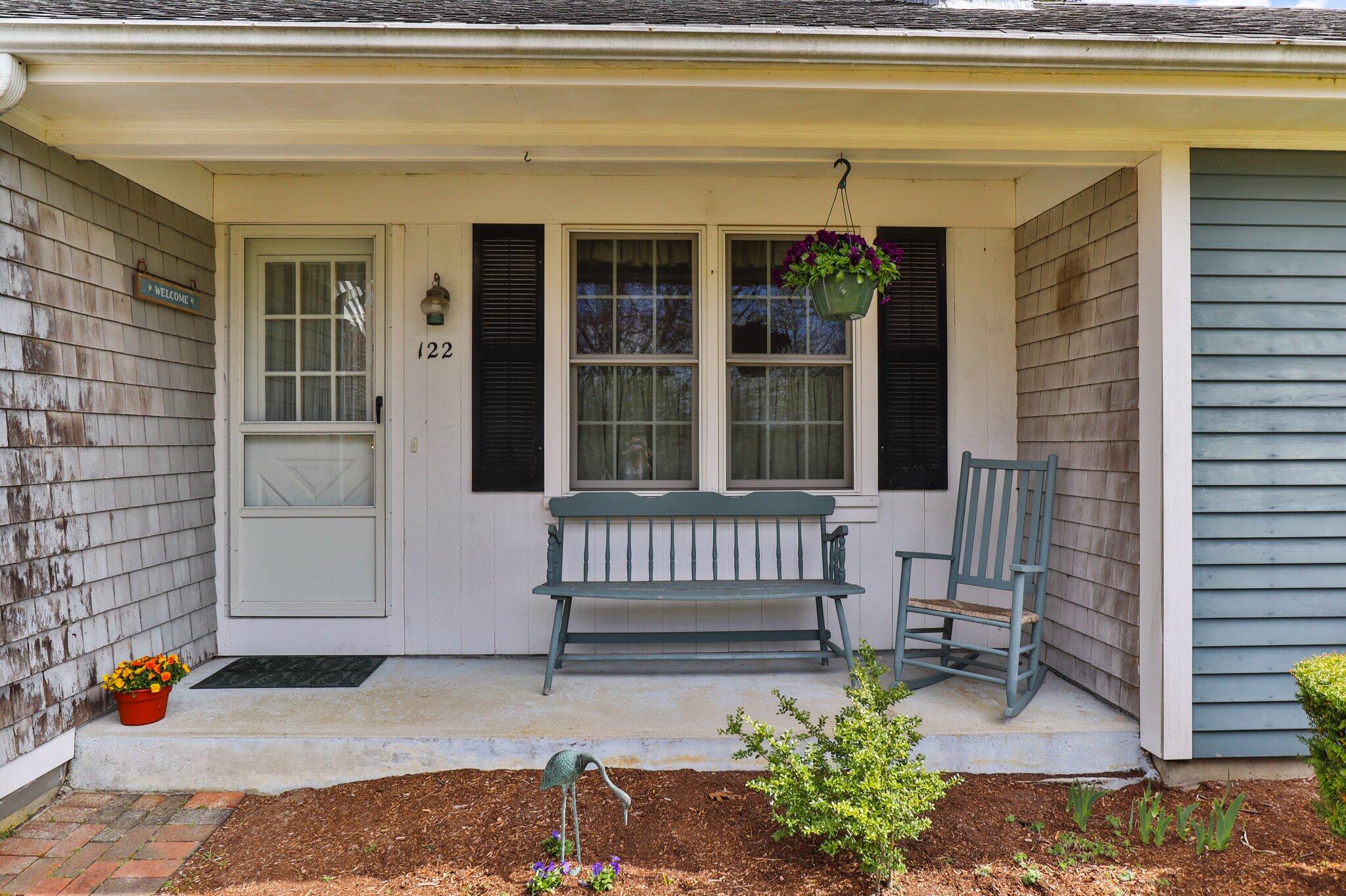 122 North Pond Drive
