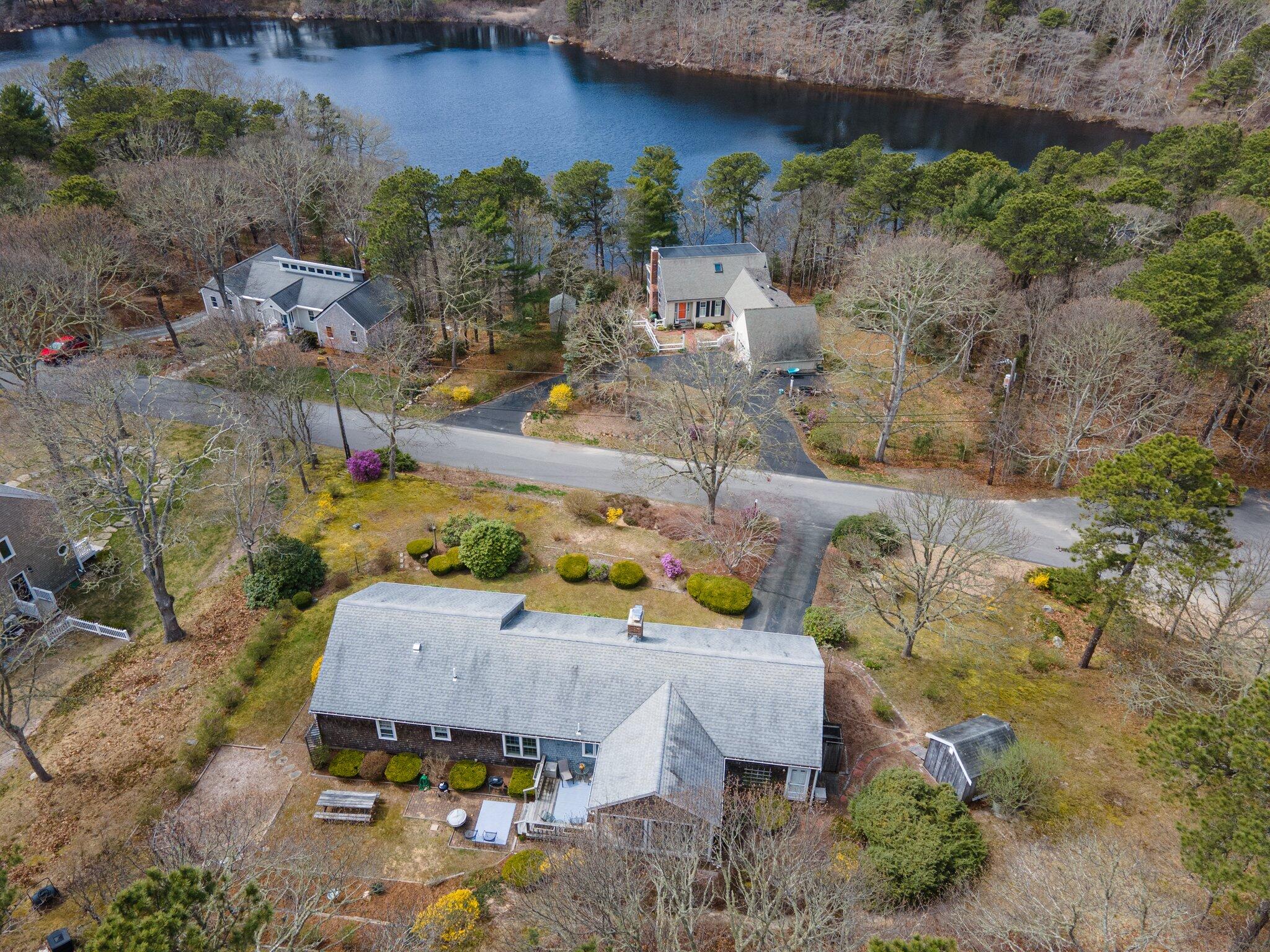 122 North Pond Drive