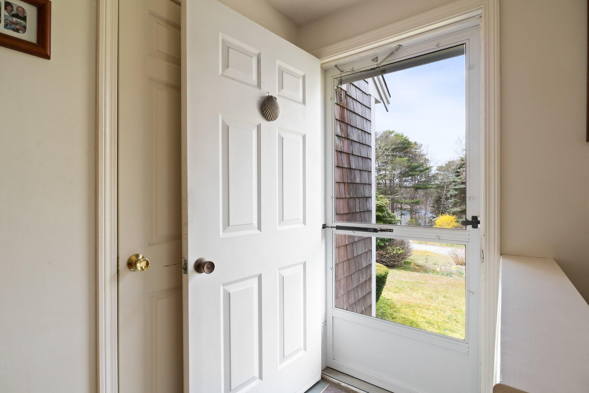 122 North Pond Drive