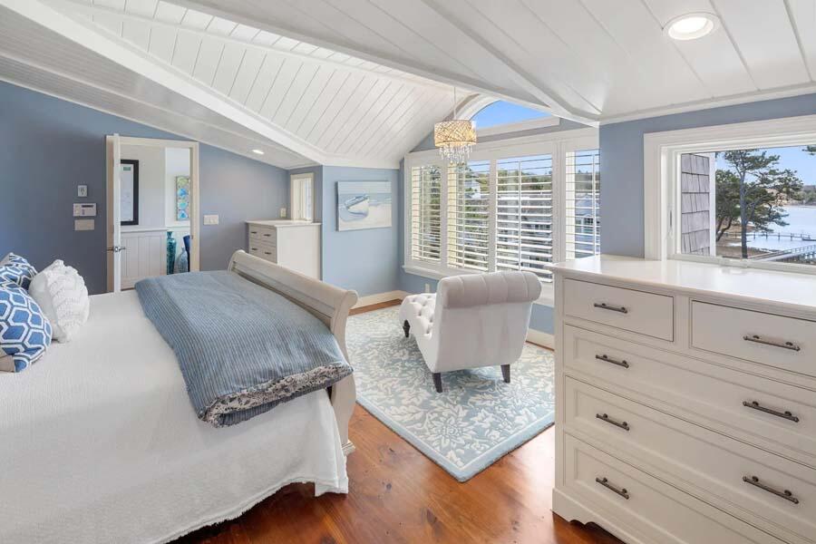 13 Captains Cove Lane