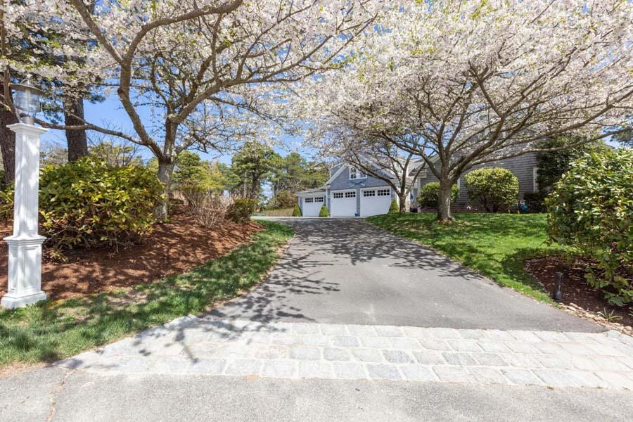 13 Captains Cove Lane