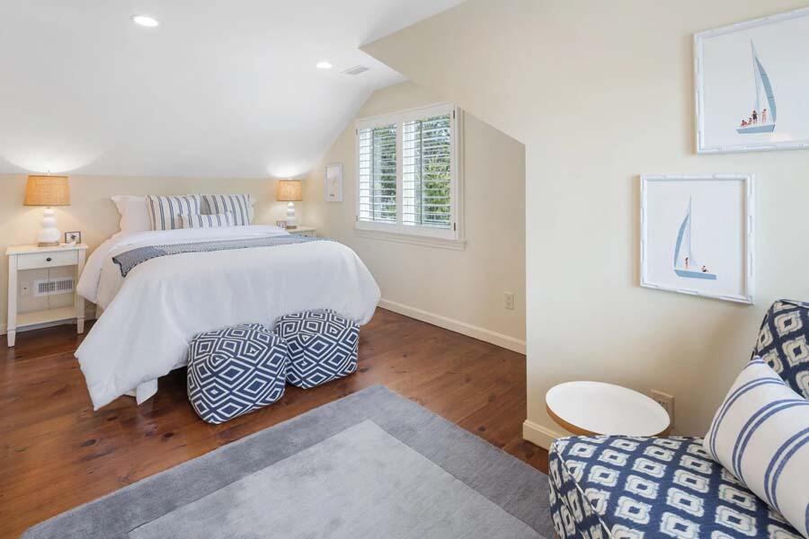 13 Captains Cove Lane