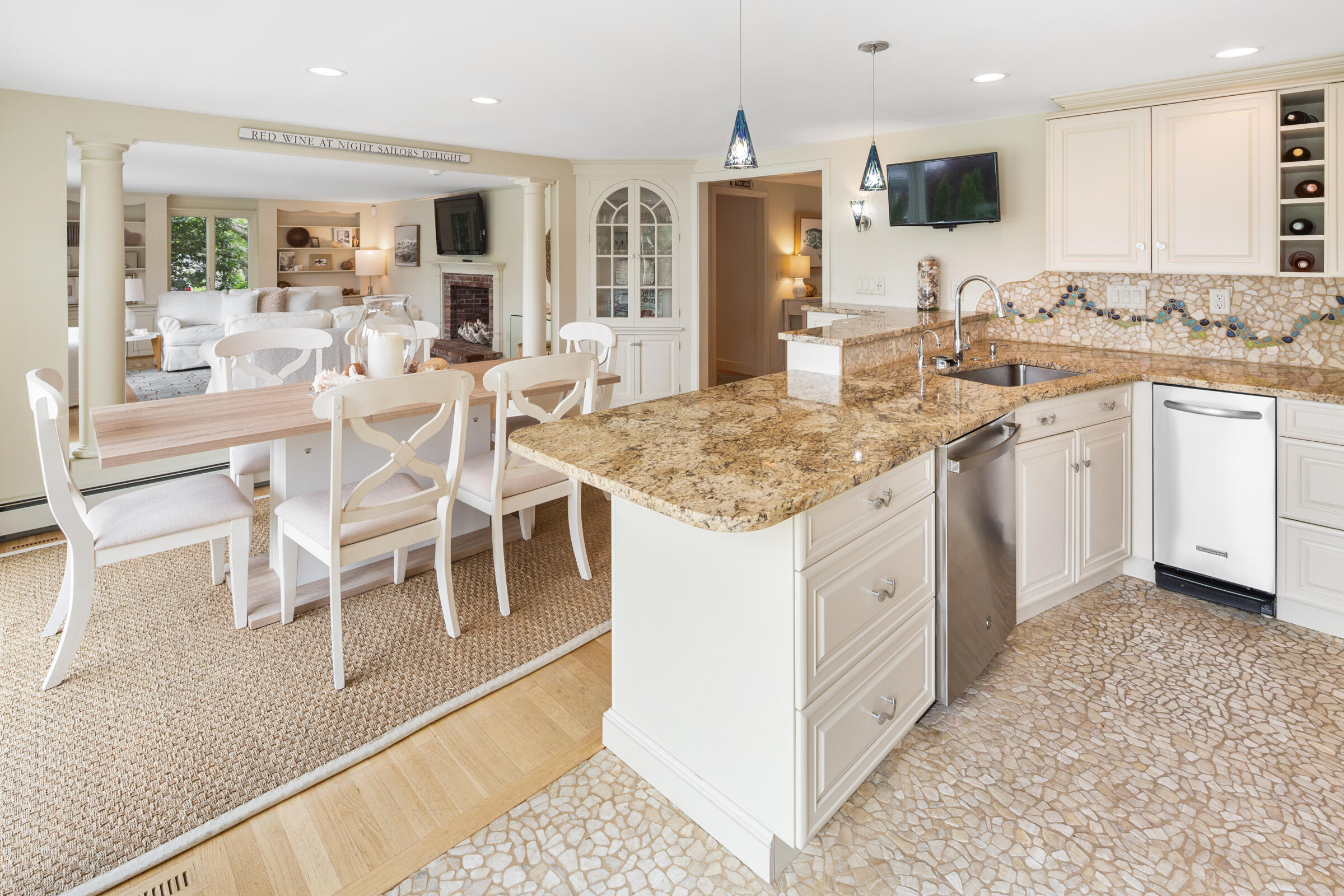 13 Captains Cove Lane
