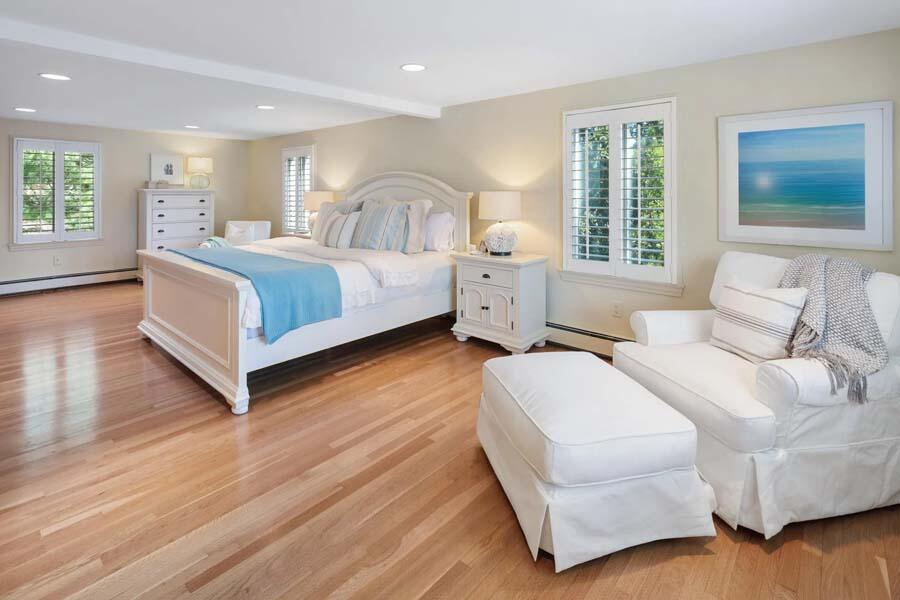 13 Captains Cove Lane