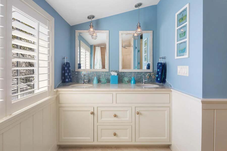 13 Captains Cove Lane