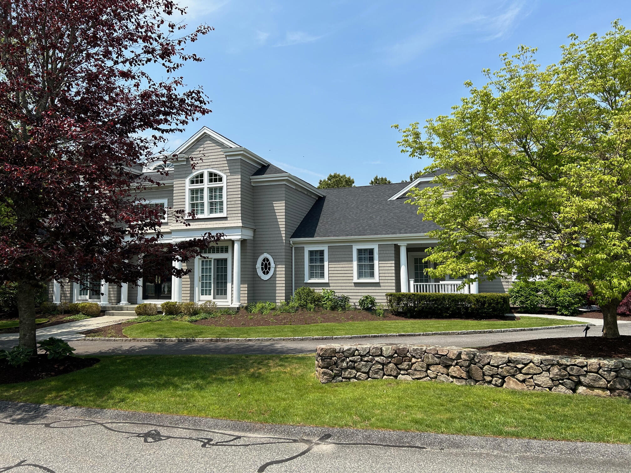 16 North Glen Drive