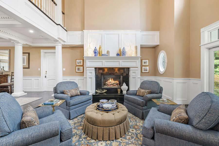 16 North Glen Drive