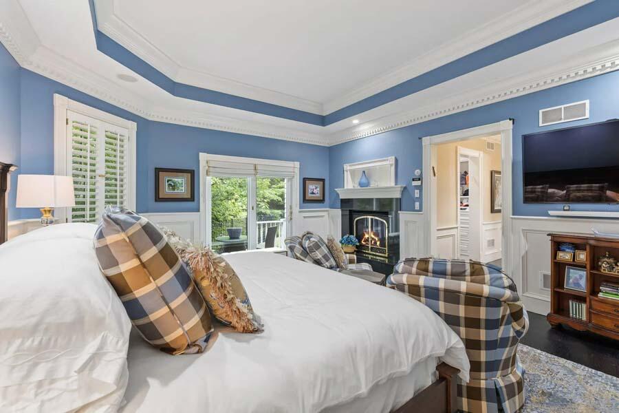 16 North Glen Drive