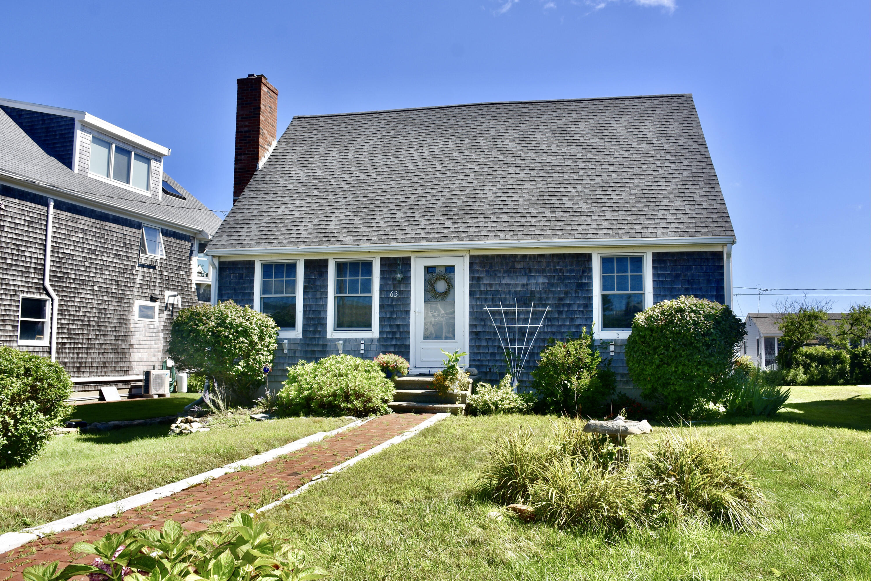 63 Freeman Avenue
