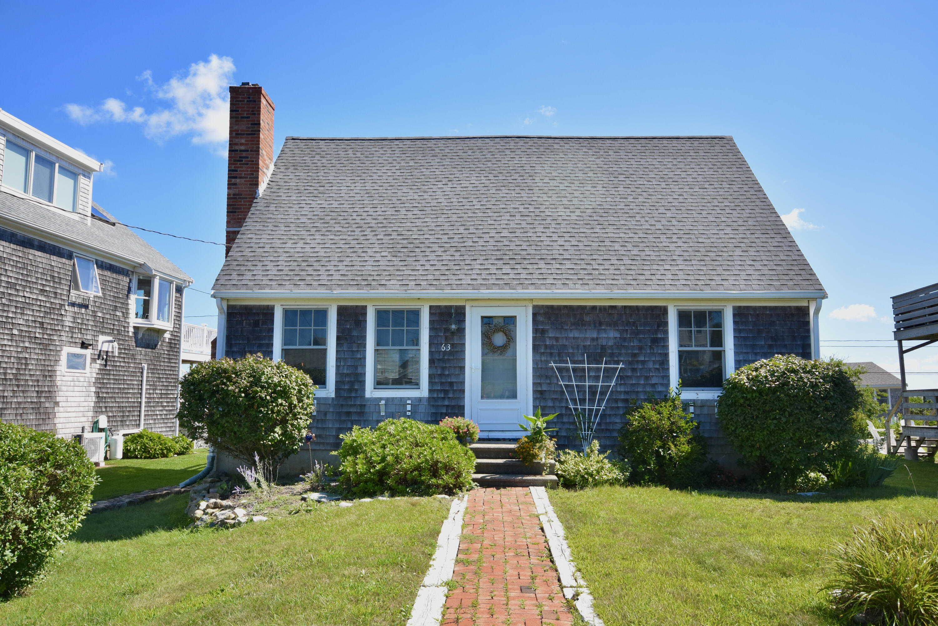 63 Freeman Avenue