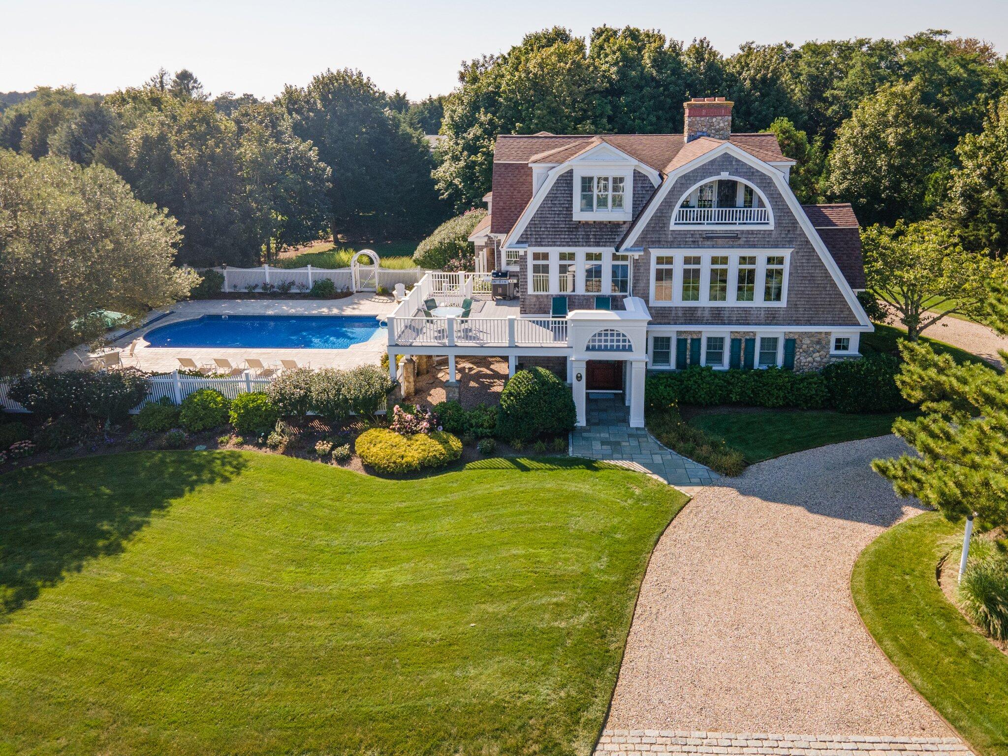 14 Countryside Drive