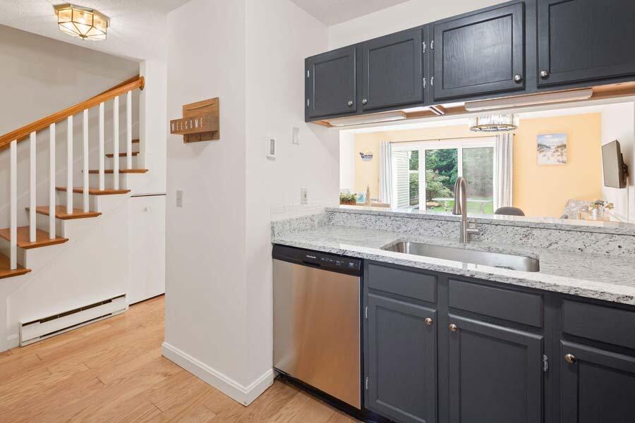 270 Fletcher Lane
