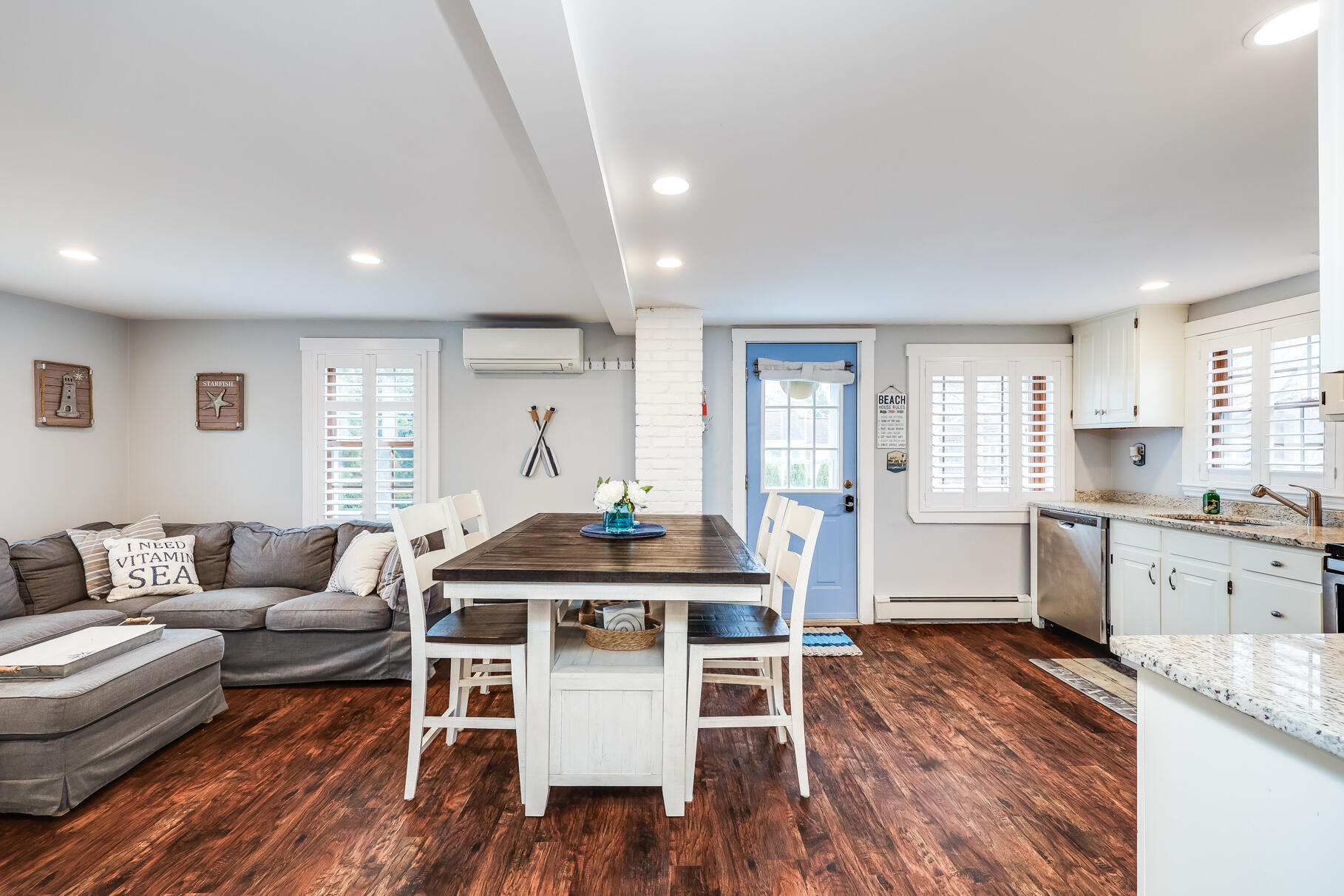73 Standish Way