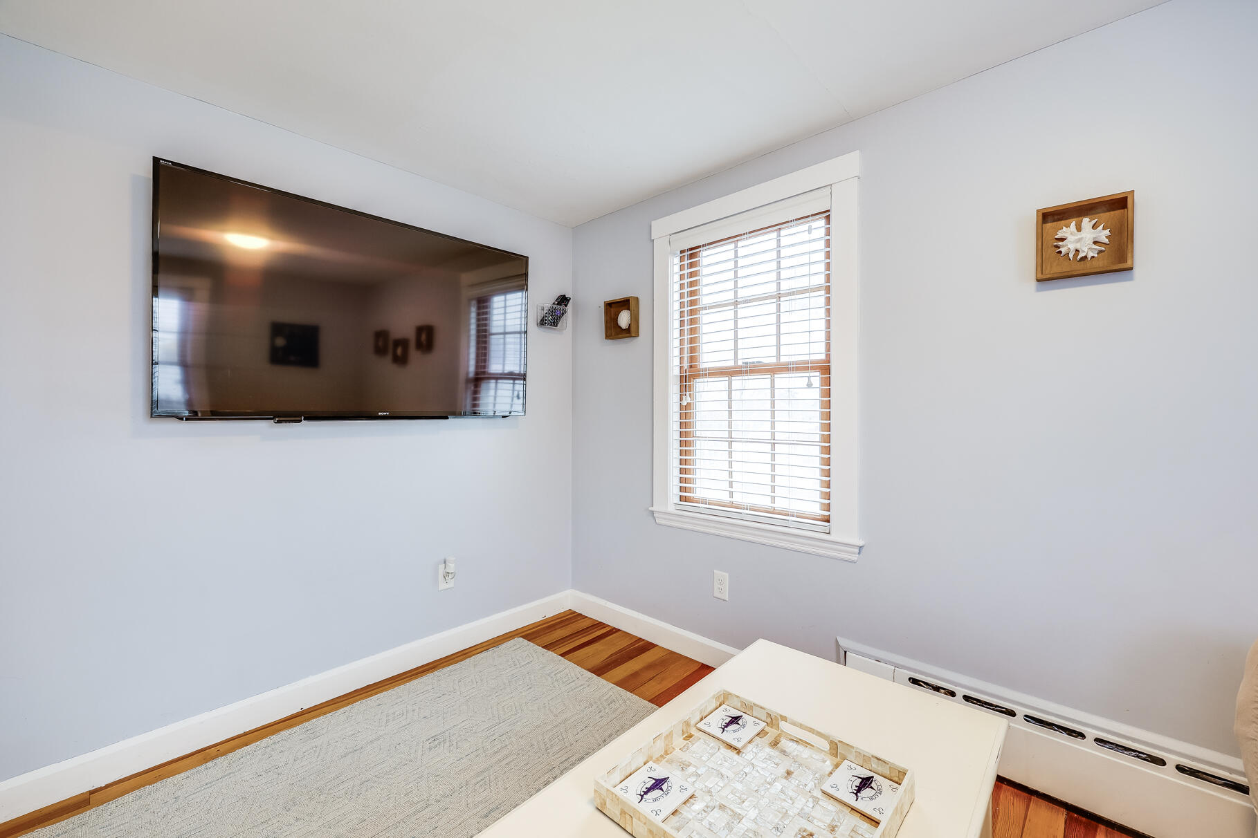 73 Standish Way