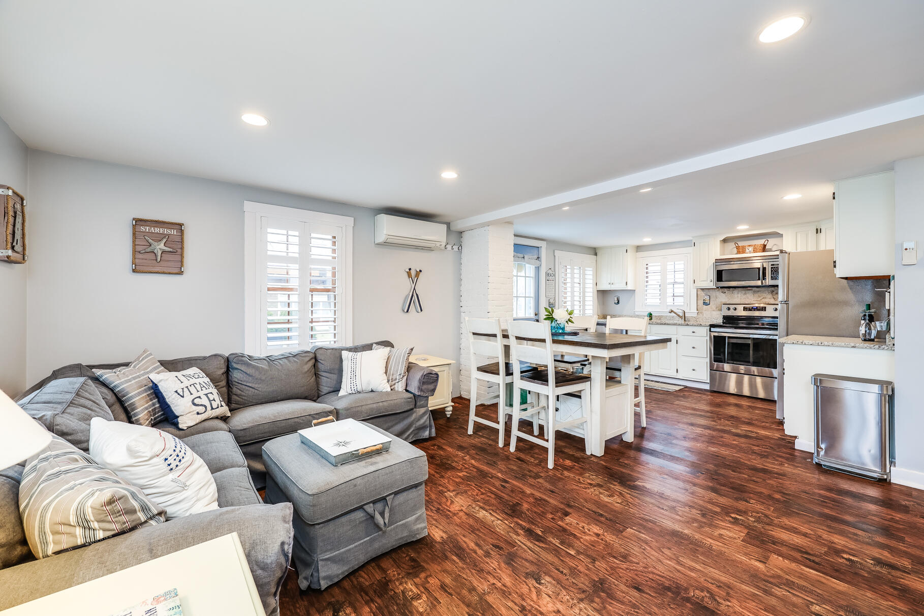 73 Standish Way
